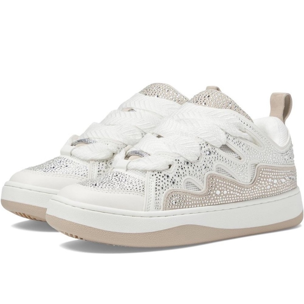 Steve Madden Sneakers Roaring Rhinestone Embellished - 7.5 NIB - Picture 2 of 9